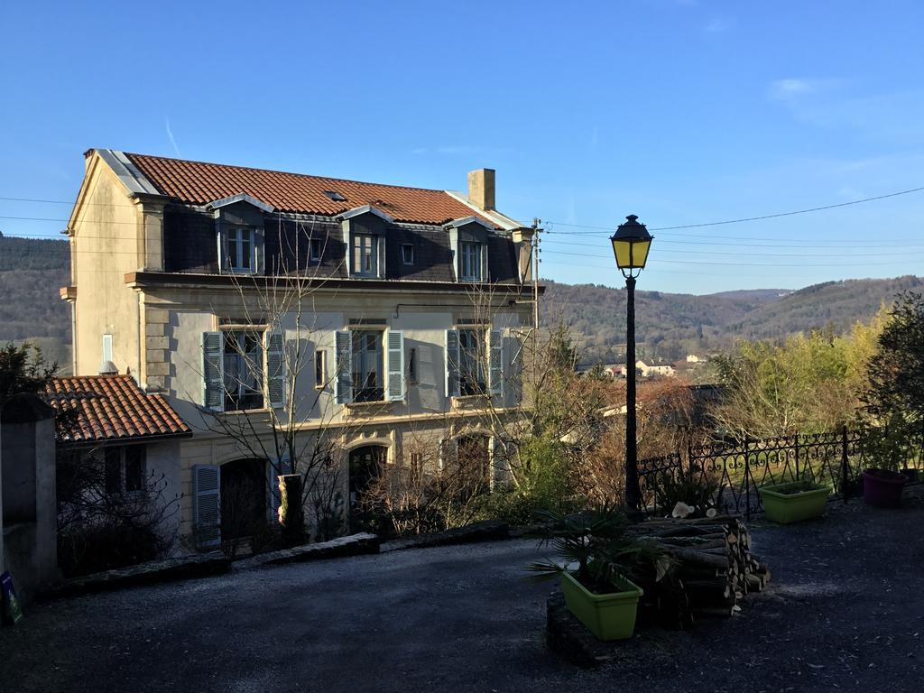 Le Clocher Saint-Julien  Exterior photo